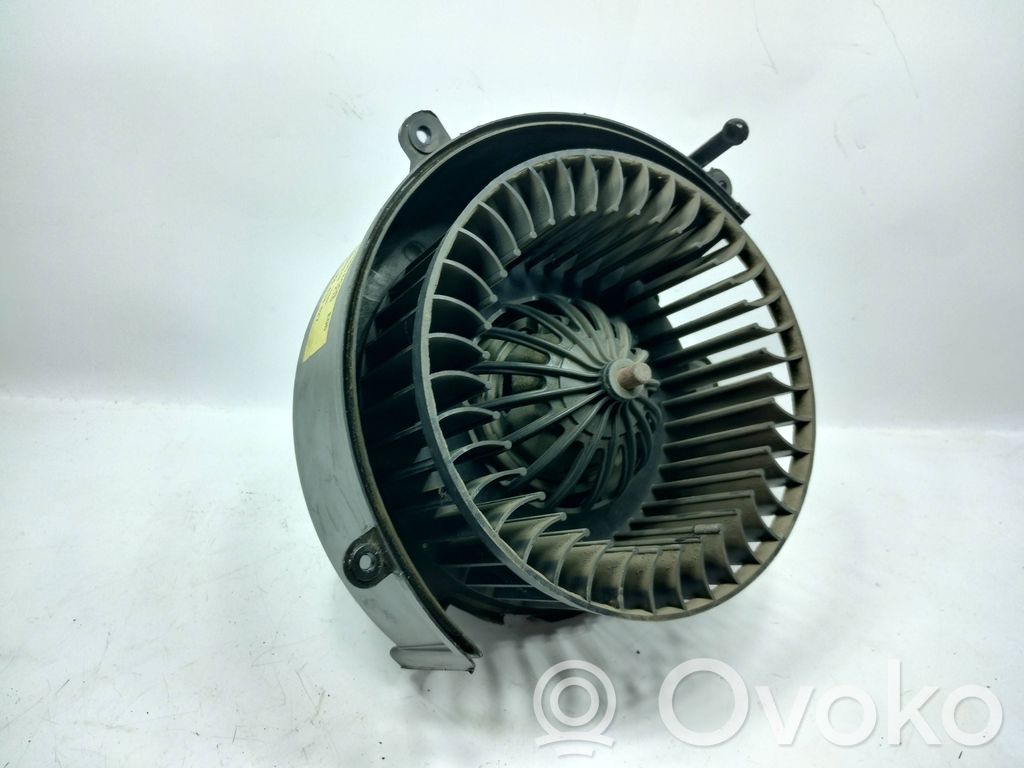 Opel Zafira B Ventola riscaldamento/ventilatore abitacolo 