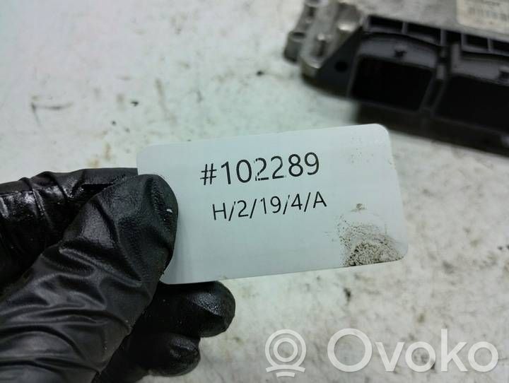 Volkswagen PASSAT B6 Engine control unit/module 
