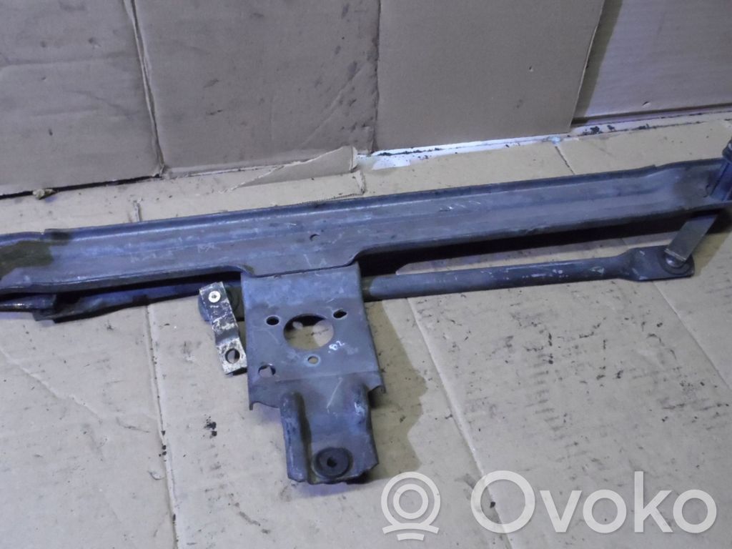 Volkswagen PASSAT B2 Mechanizm wycieraczek szyby przedniej / czołowej 