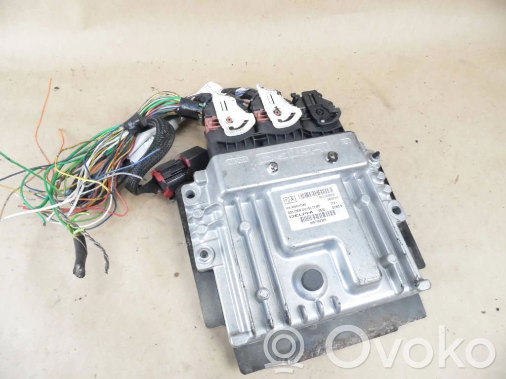 Peugeot 5008 Engine control unit/module 