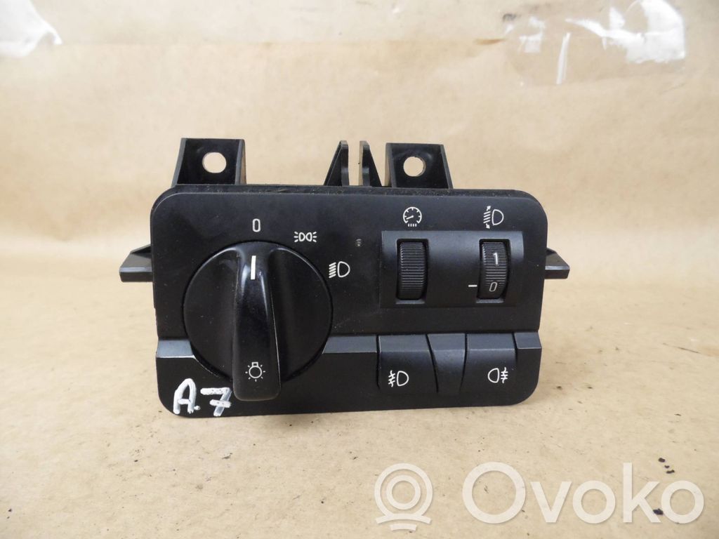 Light switch   61316901429,0300338,086480051