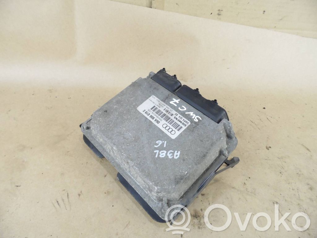 Engine control unit/module   06A906019E,5WP432403