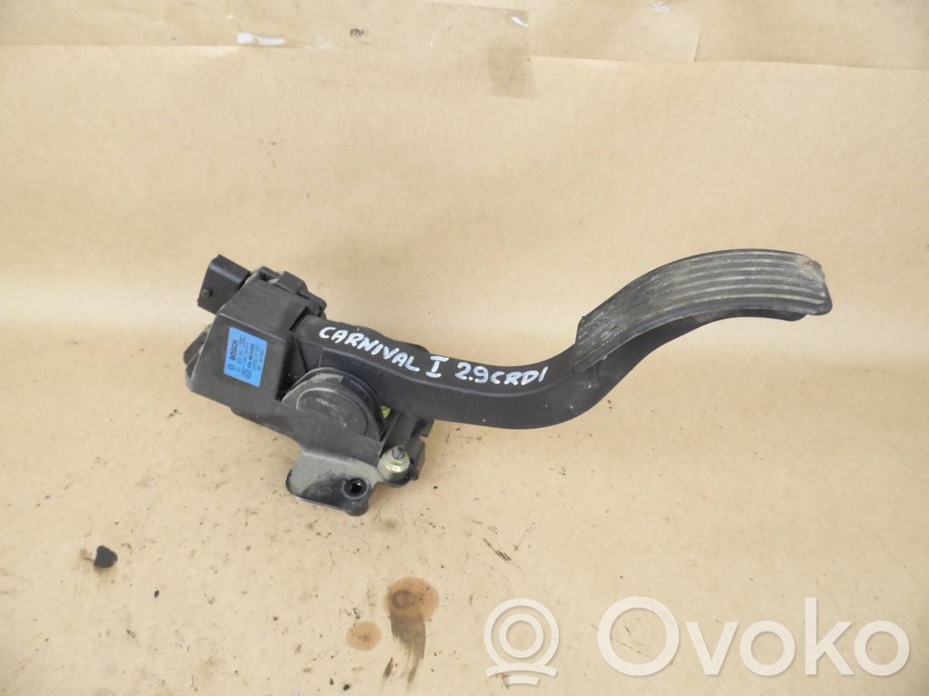 KIA Carnival Accelerator throttle pedal 