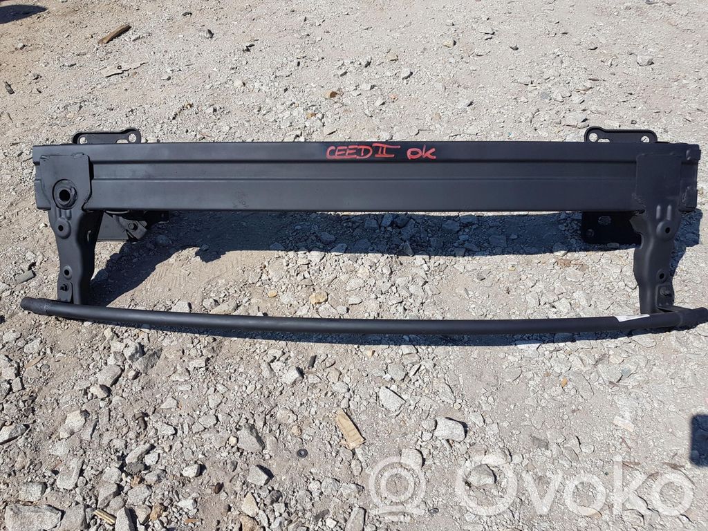 KIA Ceed Front bumper support beam 