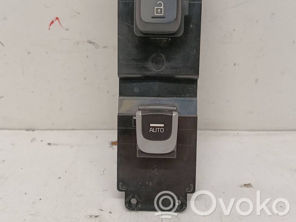 KIA Optima Electric window control switch 