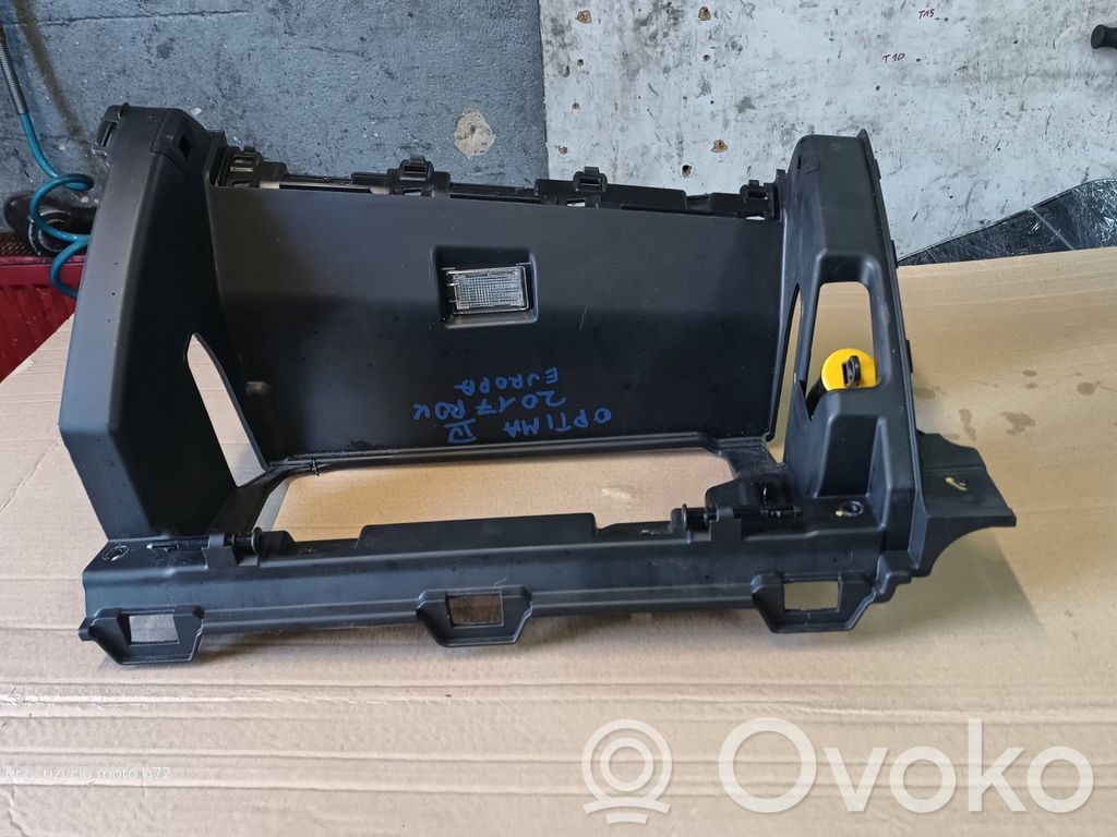 KIA Optima Daiktadėžė 