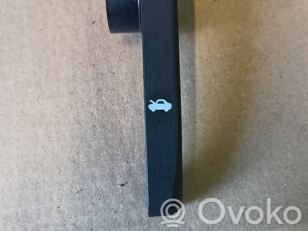 KIA Optima Konepellin lukituksen vapautuskahva 
