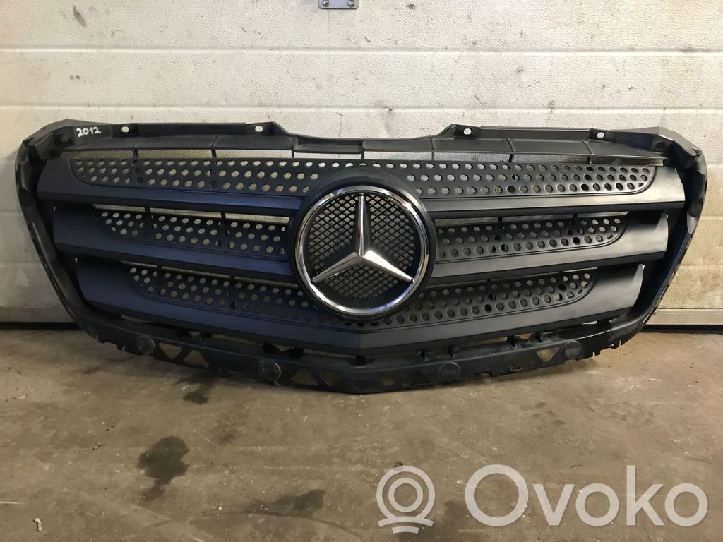 Mercedes-Benz Sprinter W906 Atrapa chłodnicy / Grill 