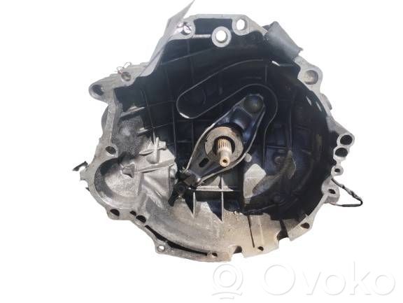 Volkswagen PASSAT B5.5 Manual 5 speed gearbox 