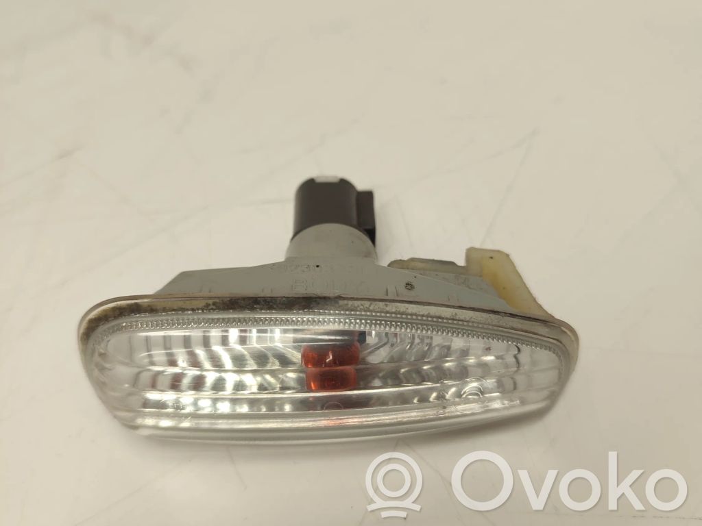 Front fender indicator light   923033L1,AD44935,0150779