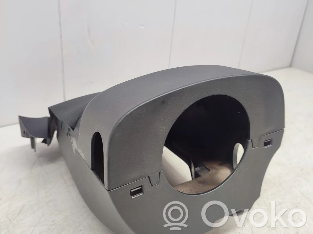Ford Focus Steering wheel column trim 