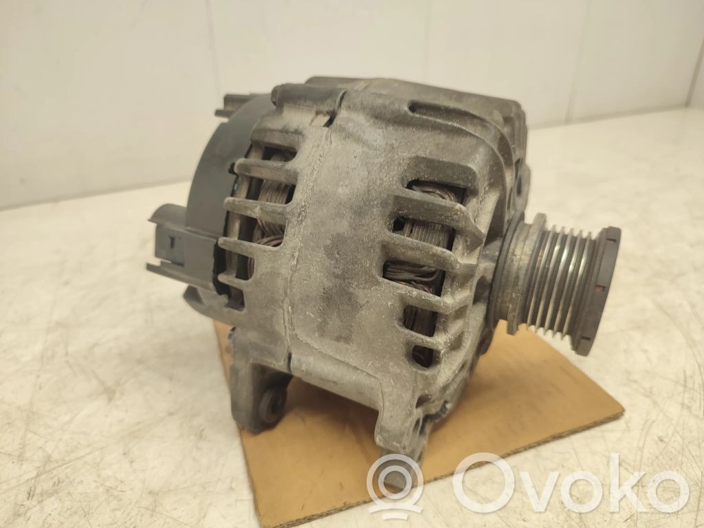 Audi A4 S4 B8 8K Alternator 