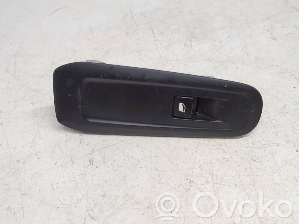 Peugeot 308 Electric window control switch 