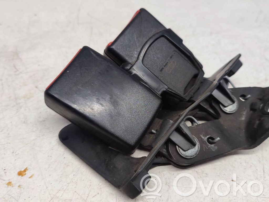 Audi A6 S6 C6 4F Middle seatbelt buckle (rear) 