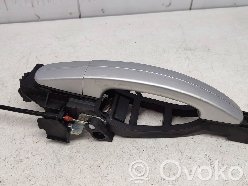 Ford Focus Manecilla externa puerta delantera 