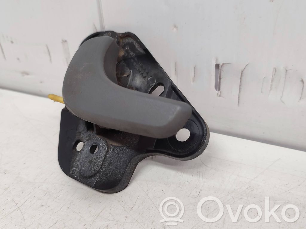 Chrysler Voyager Front door interior handle 