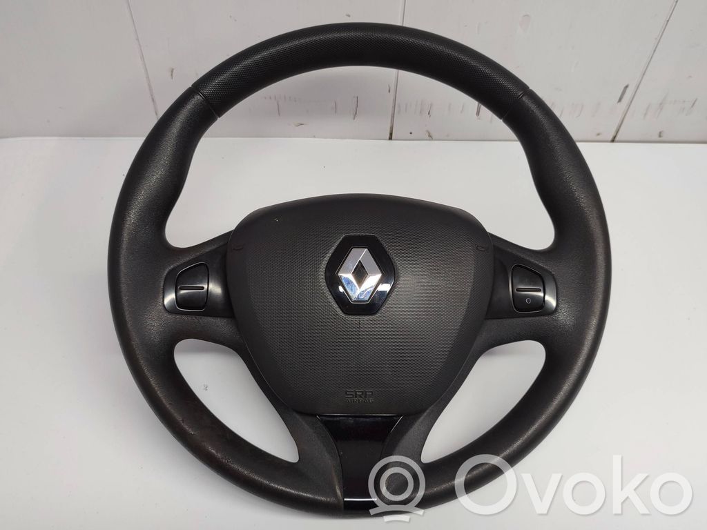Renault Clio IV Lenkrad 