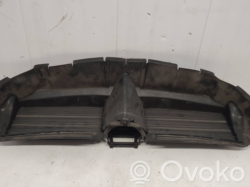 BMW 3 E90 E91 Intercooler air guide/duct channel 
