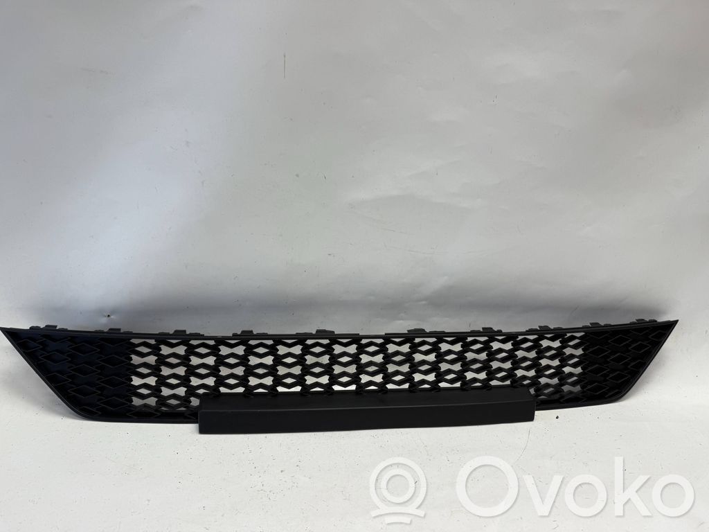Skoda Octavia Mk4 Kratka dolna zderzaka przedniego 