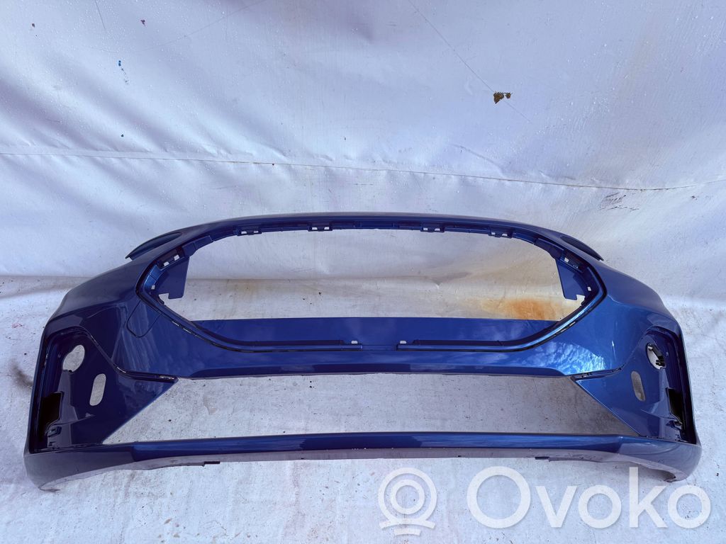 Ford Focus Передний бампер 