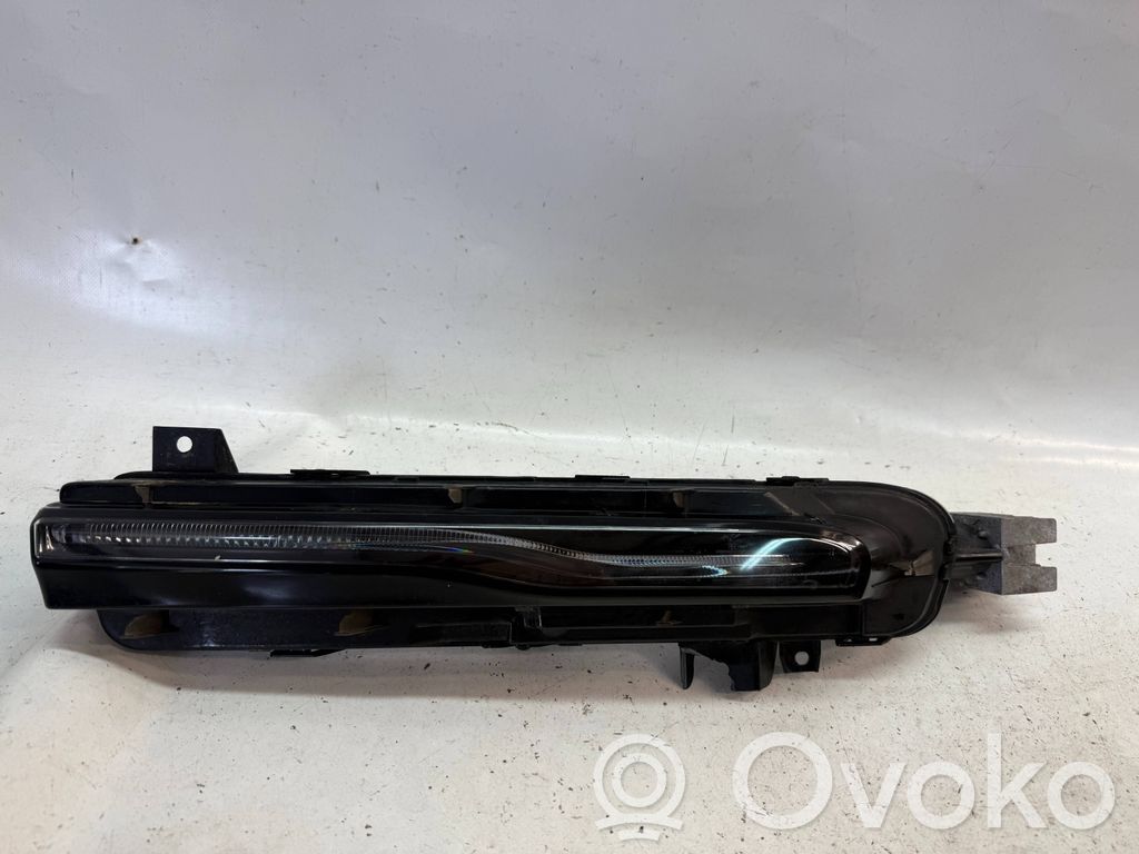 Volvo V40 Etusumuvalo 