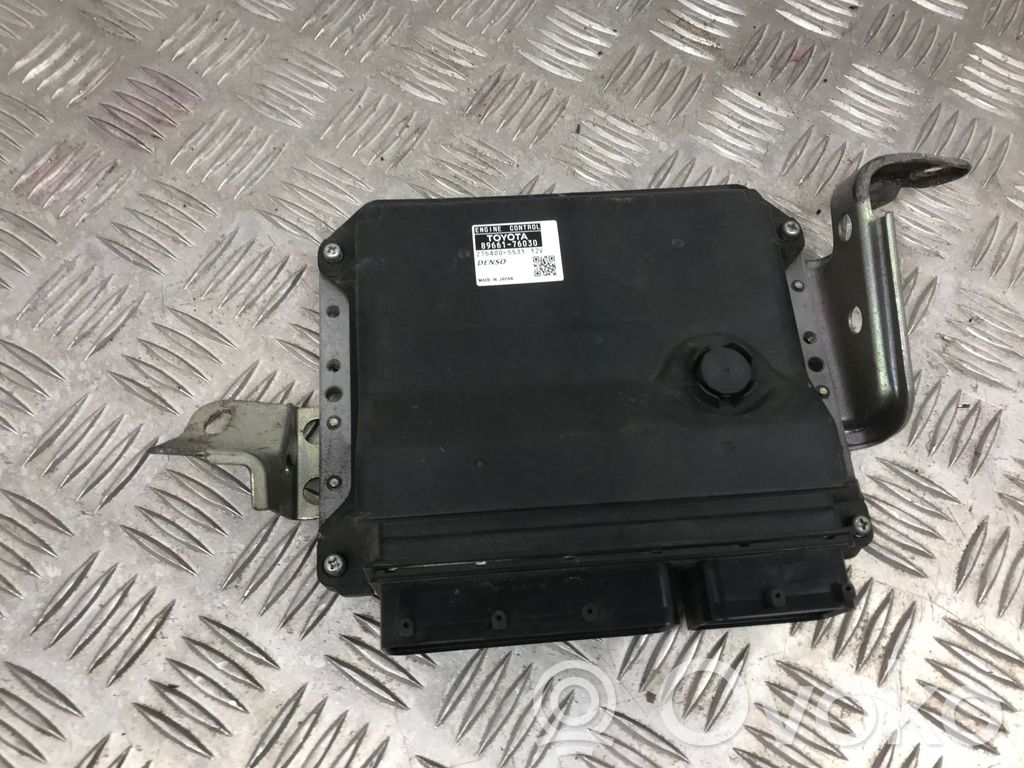 Lexus CT 200H Engine control unit/module 