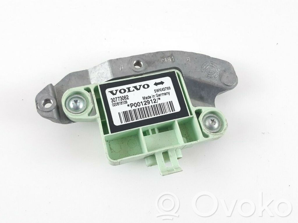 Volvo C70 Airbag deployment crash/impact sensor 