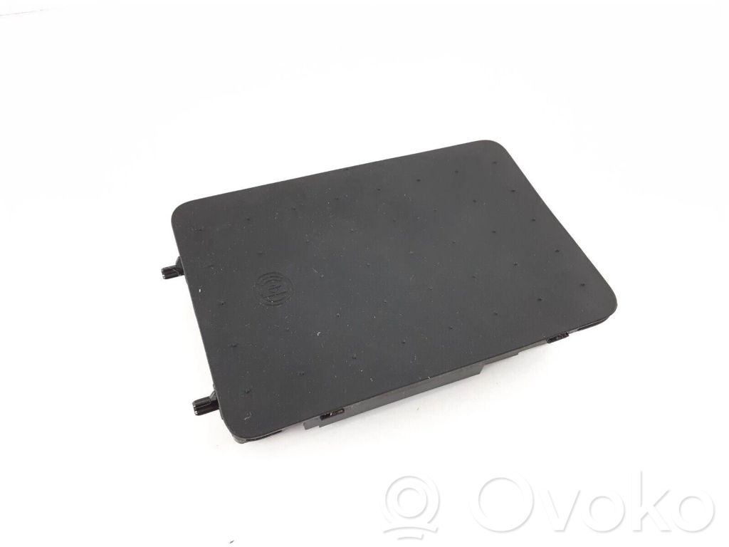 Volvo XC60 Wireless charging module 
