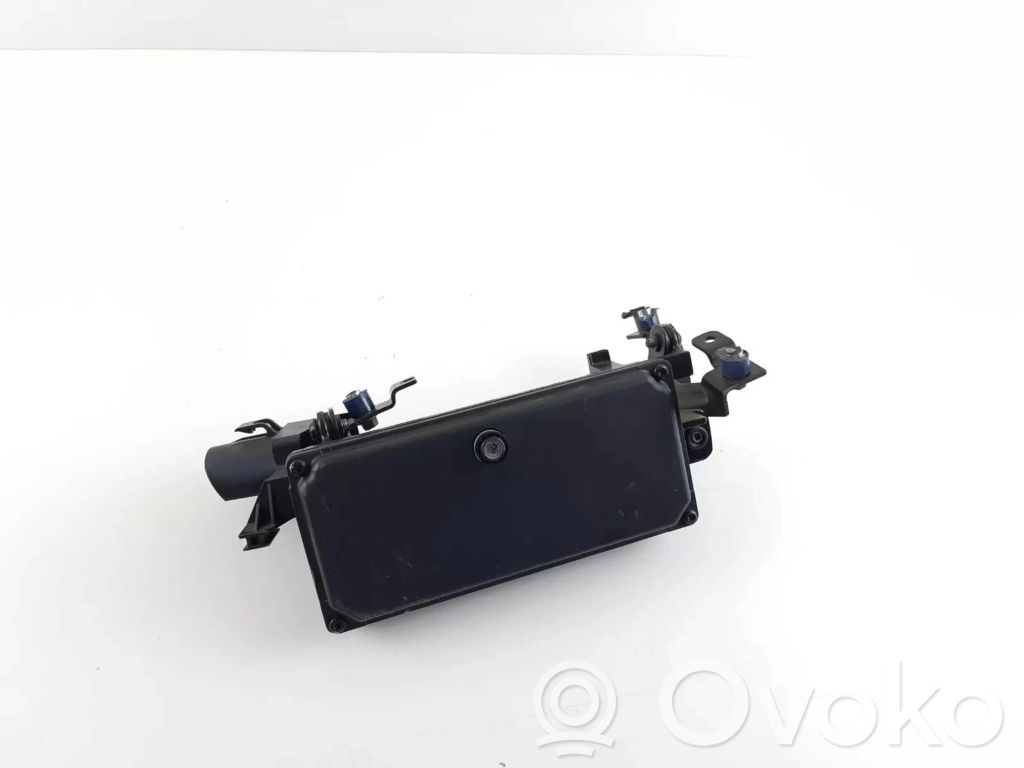 Volvo XC90 Front bumper camera 