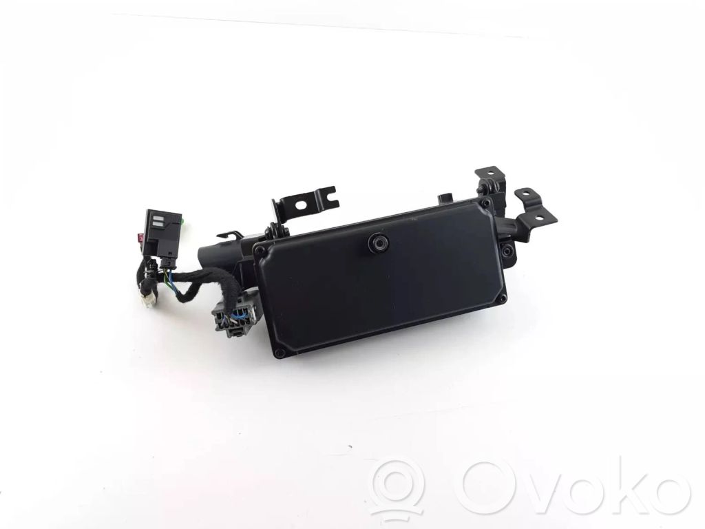 Volvo XC90 Front bumper camera 