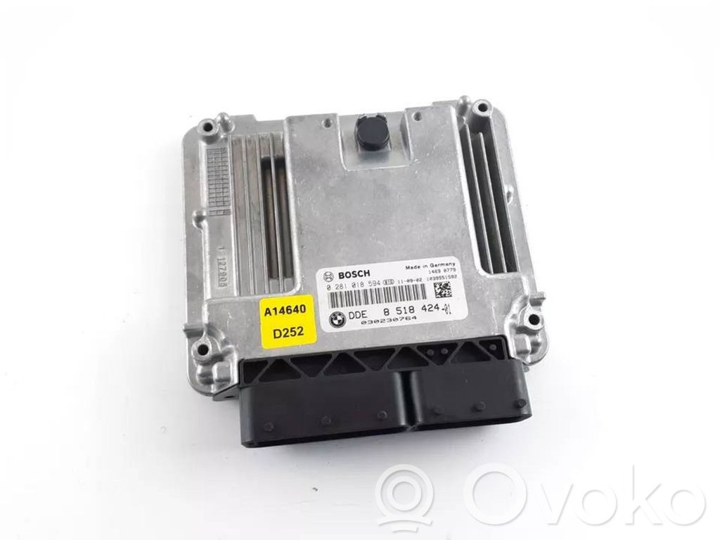 BMW 1 F20 F21 Dzinēja vadības bloks 