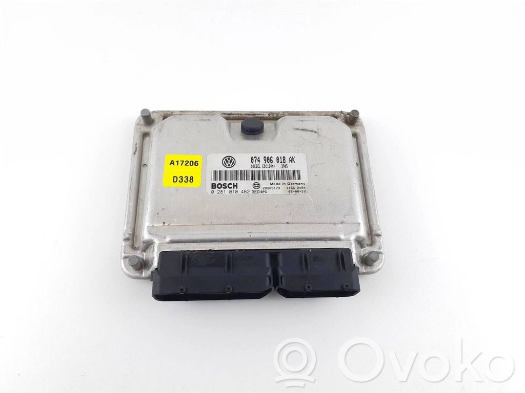 Volkswagen Transporter - Caravelle T4 Engine control unit/module 