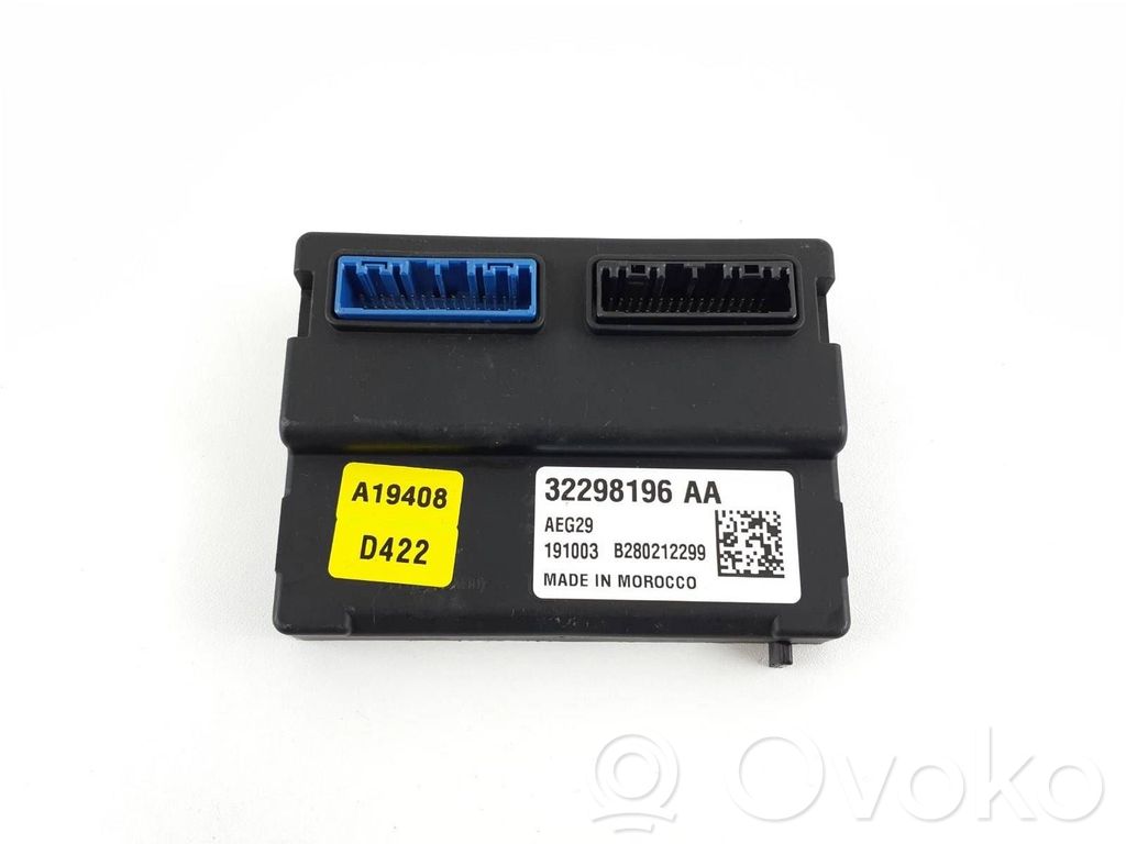 Volvo XC40 Air conditioning/heating control unit 