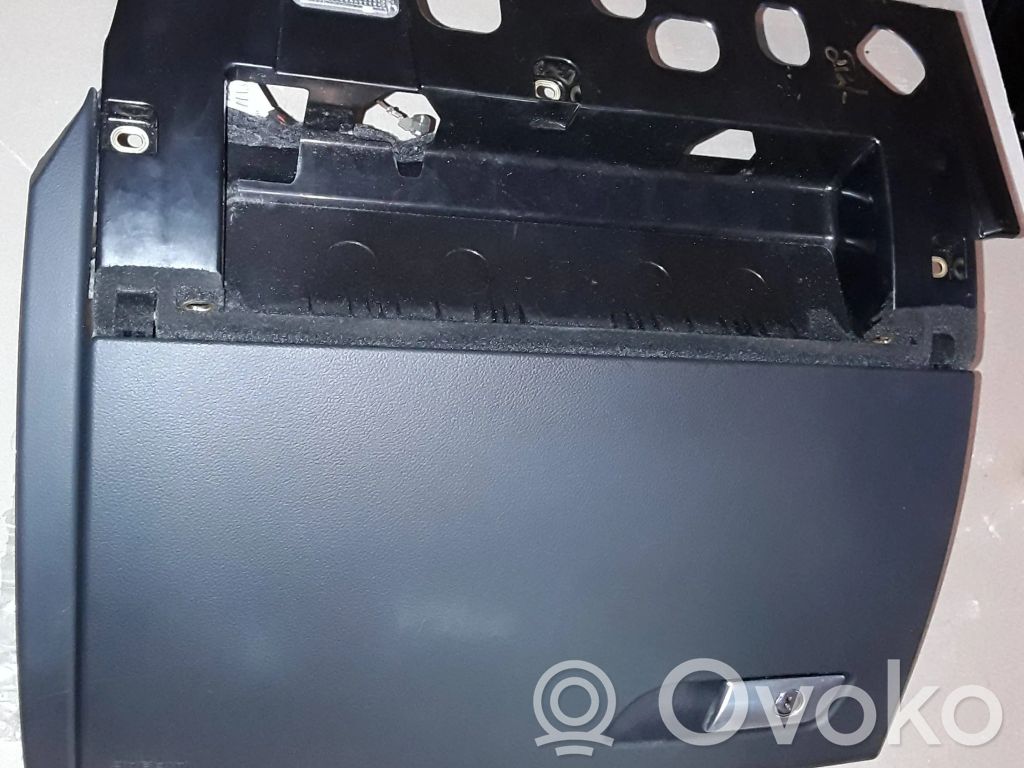 Audi A6 S6 C7 4G Schowek deski rozdzielczej 