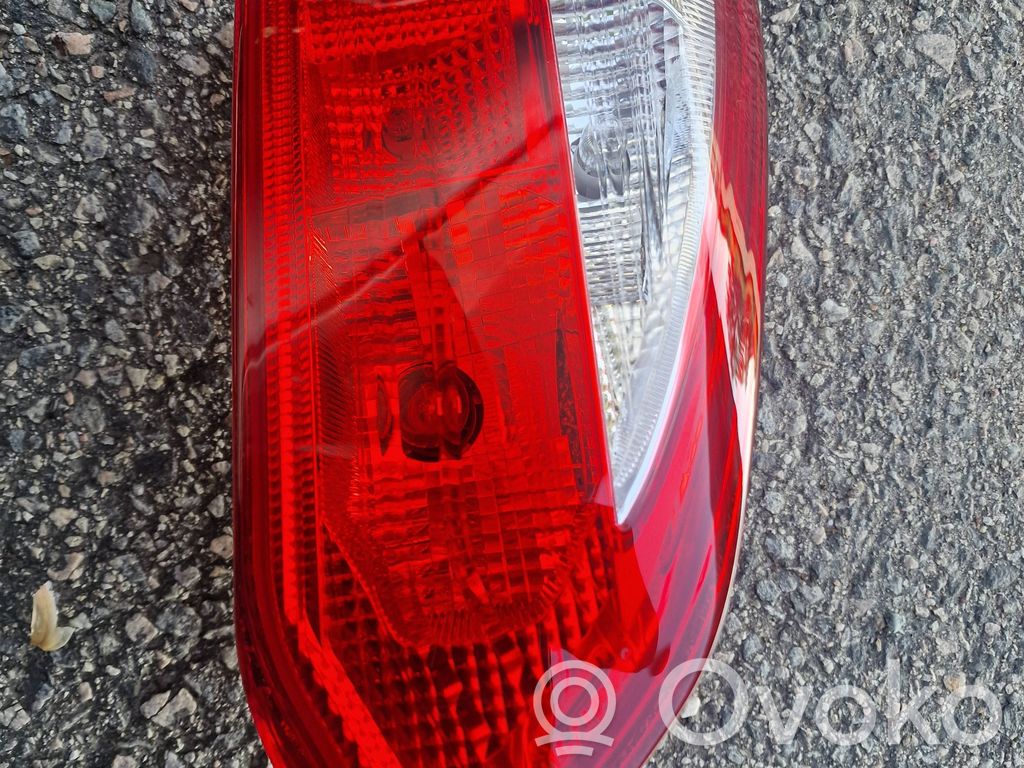 Ford Focus Tailgate rear/tail lights 