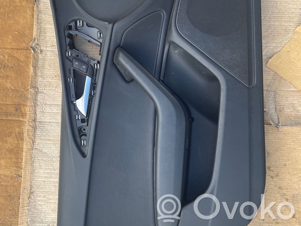 Audi A6 C7 Boczki / Poszycie drzwi przednich 