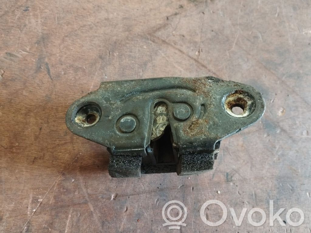 Chrysler Voyager Tailgate/trunk/boot lock/catch/latch 