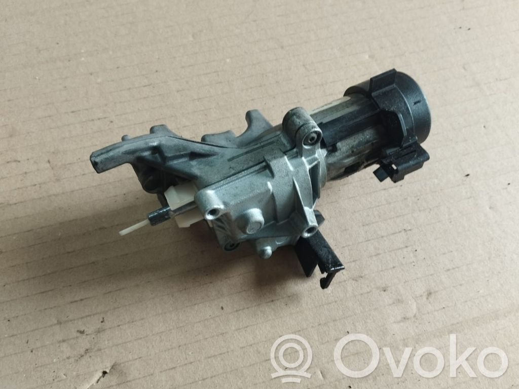Chrysler Voyager Užvedimo spynelė 