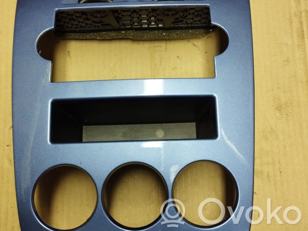 Dodge Caliber Rejilla de ventilación central del panel 