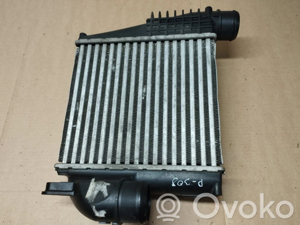Peugeot 308 Intercooler radiator 
