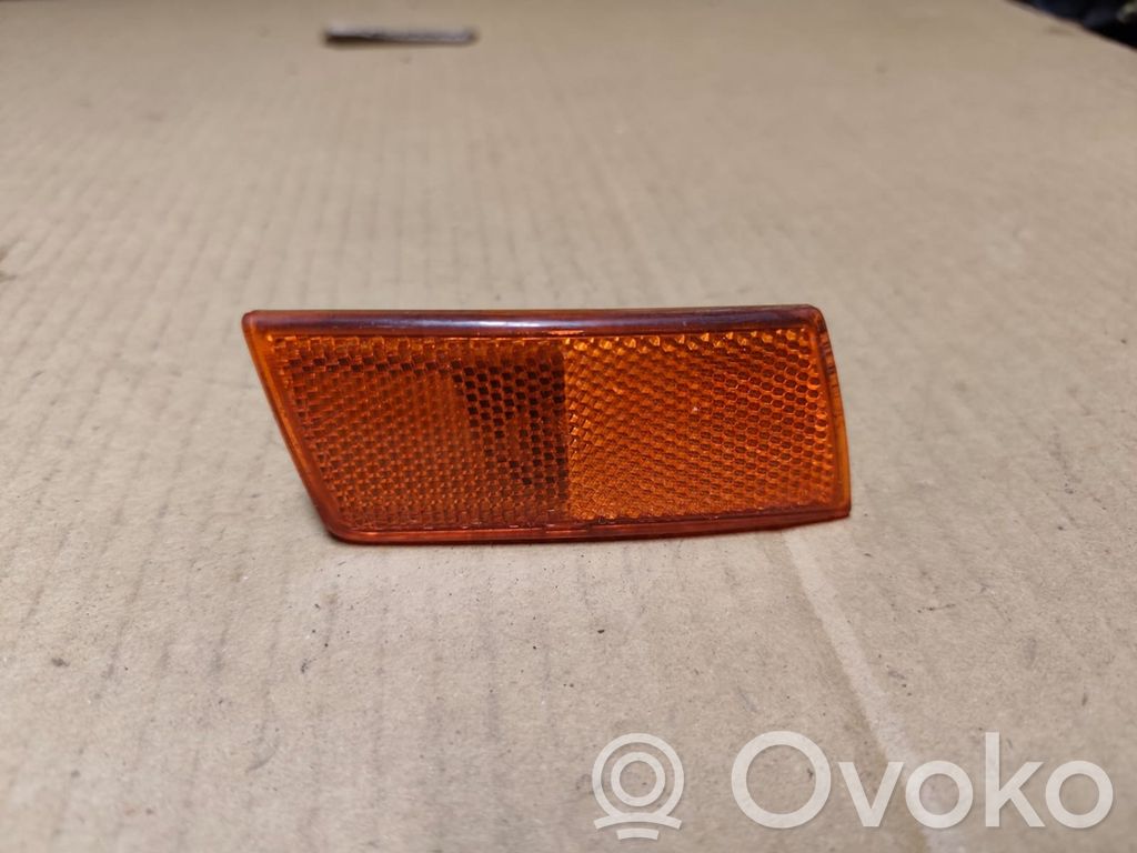 Front indicator light   A0011BSM2