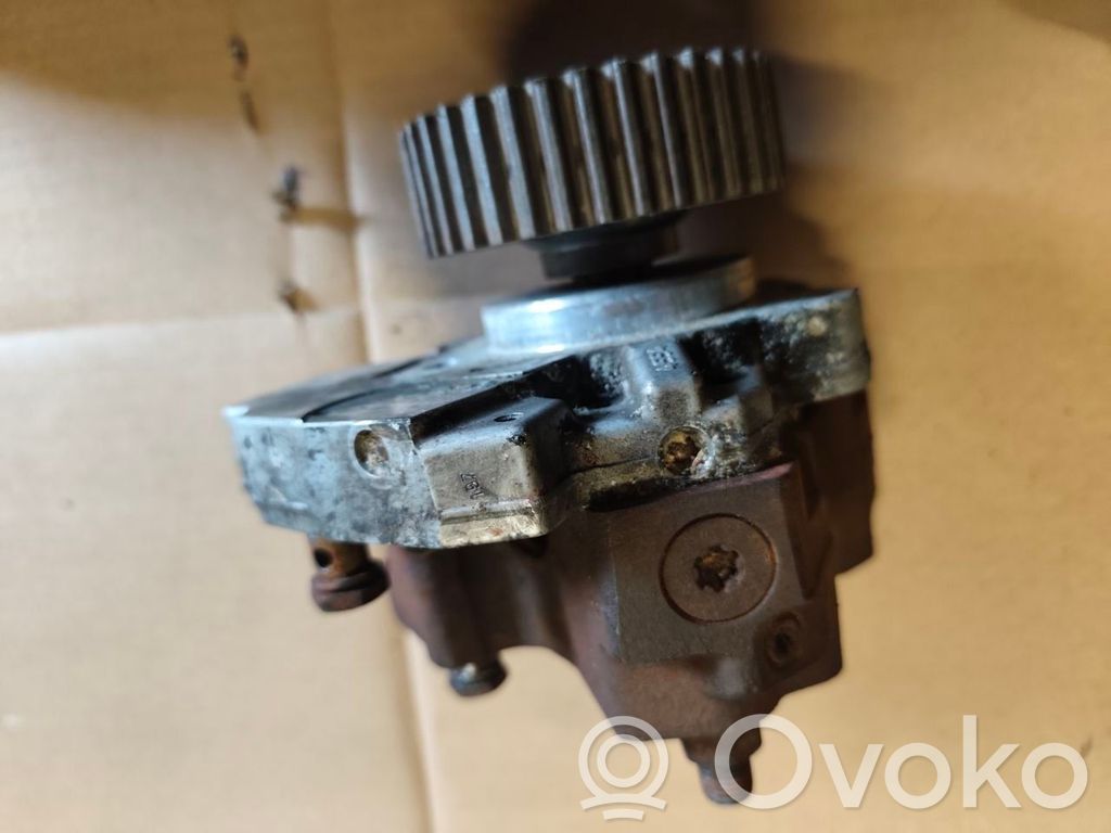 Chrysler Voyager Fuel injection high pressure pump 