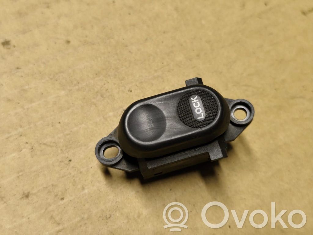 Chrysler PT Cruiser Central locking switch button 