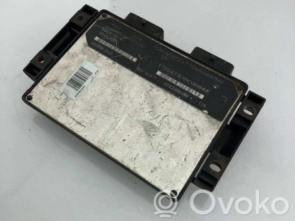 Citroen Berlingo Engine control unit/module 