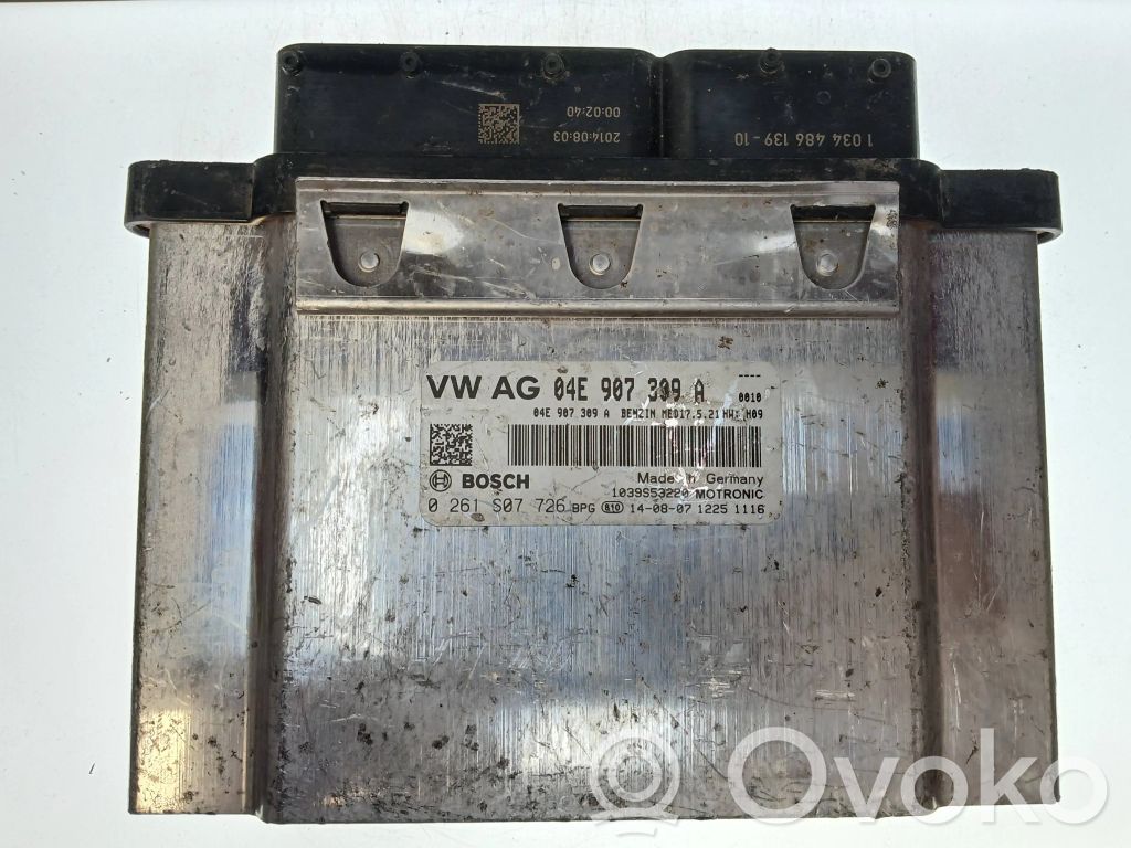 Volkswagen Golf VII Engine control unit/module 