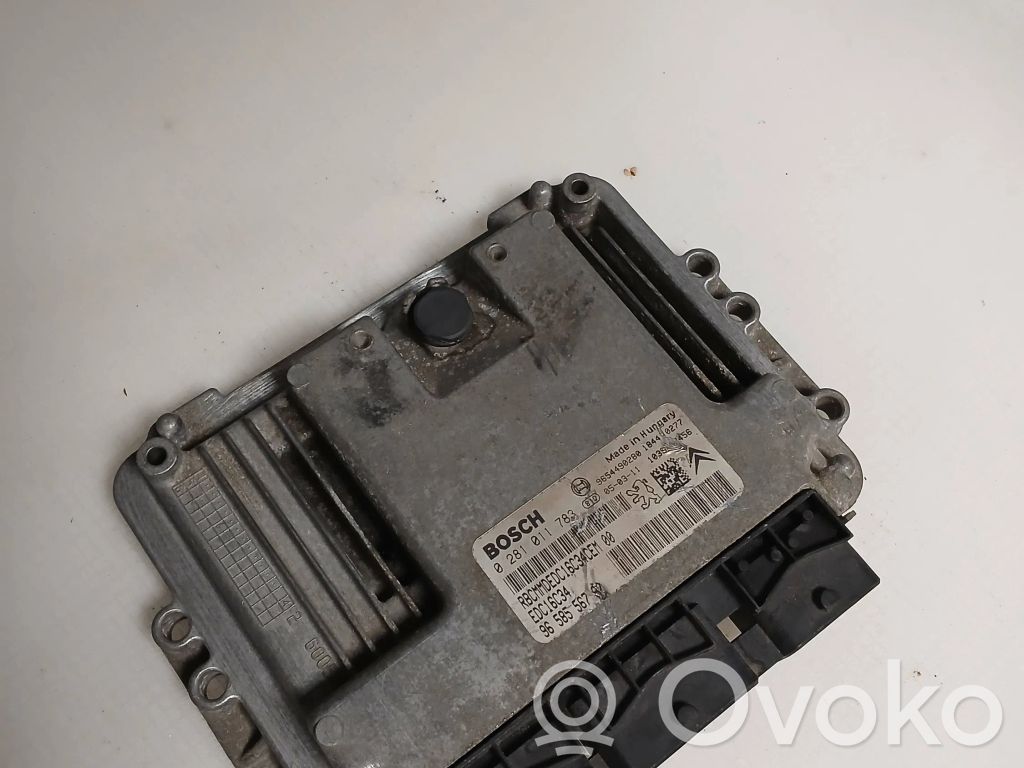 Peugeot 206 Engine control unit/module 