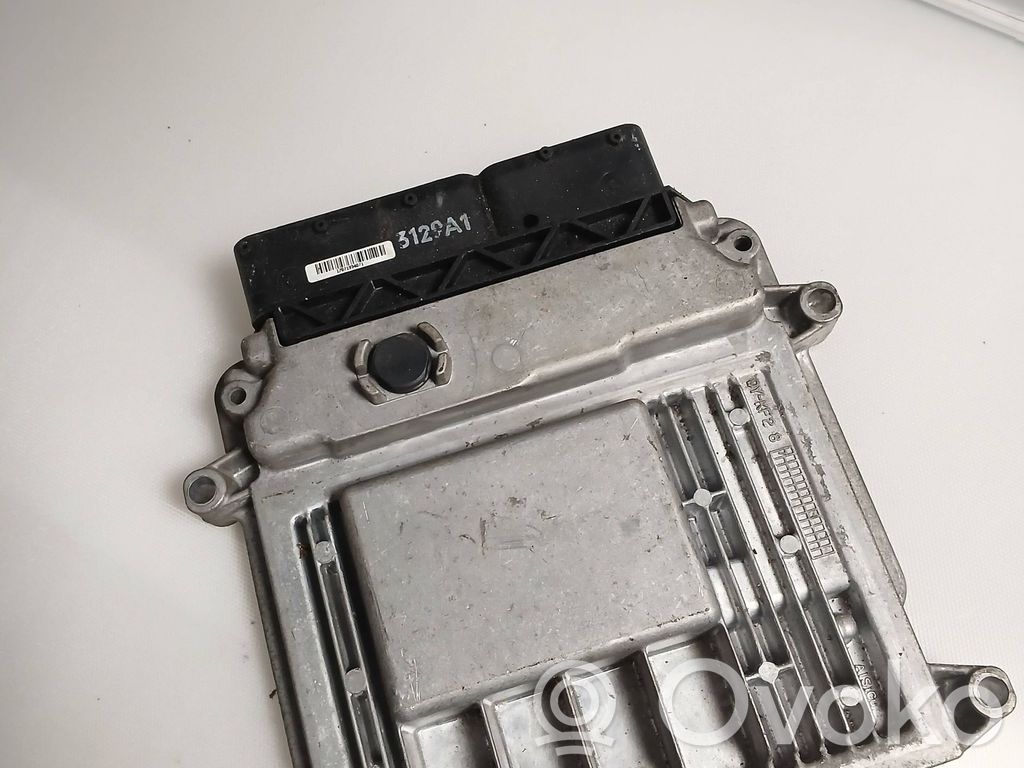 Hyundai i30 Engine control unit/module 