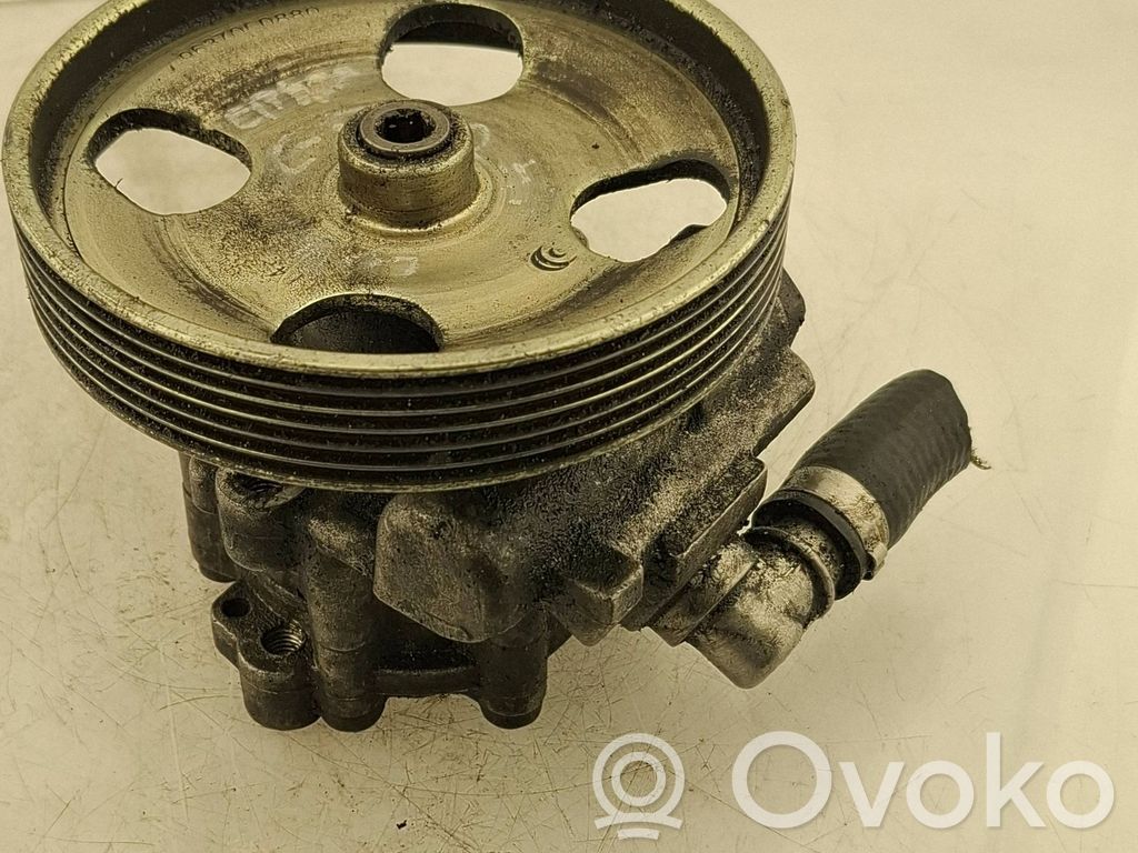 Citroen C5 Power steering pump 