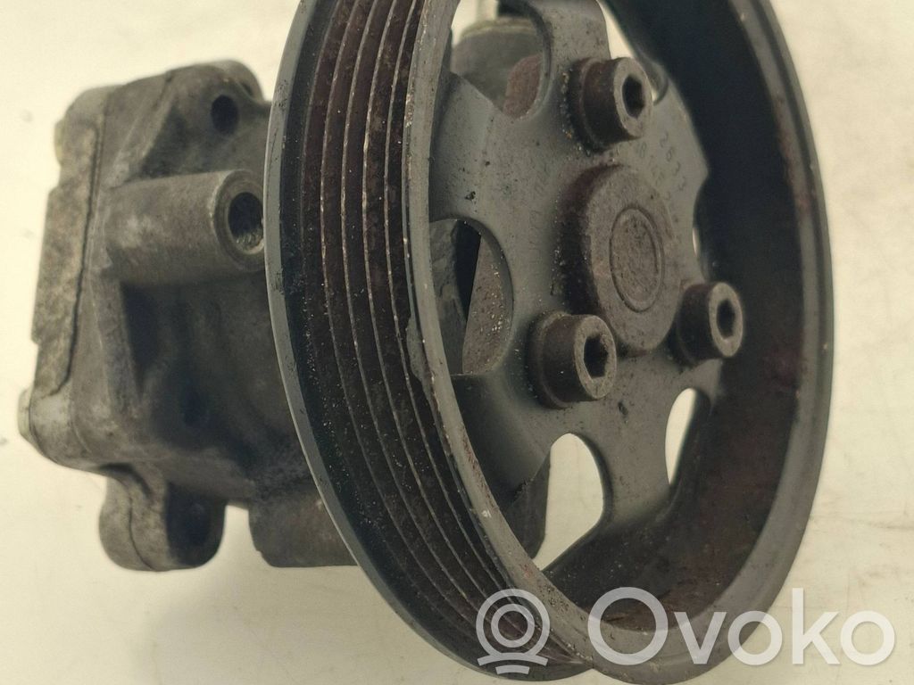 Audi A4 S4 B5 8D Pompa wspomagania 