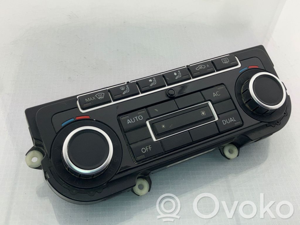 Volkswagen PASSAT CC Climate control unit 